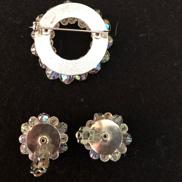 💕Host Pick - Aurora Borealis Earrings & Brooch Circa 1950/1960s - Picture 3 of 6